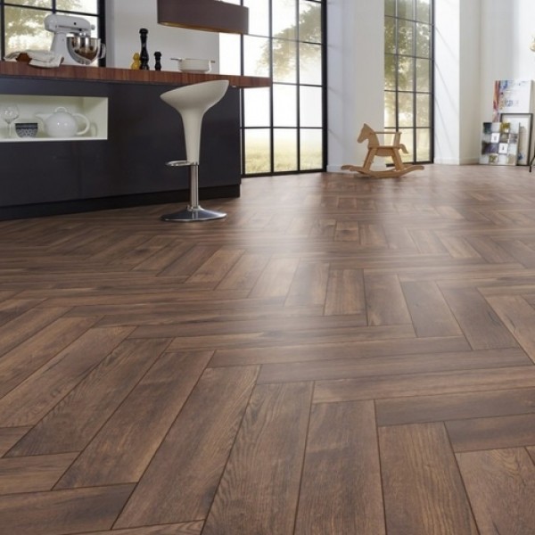 Ламинат Kronotex Herringbone 4766 Дуб Петтерсон Темный